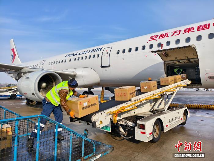 门徒娱乐主管：长春机场单日保障冷水海产品运输量创历史新高